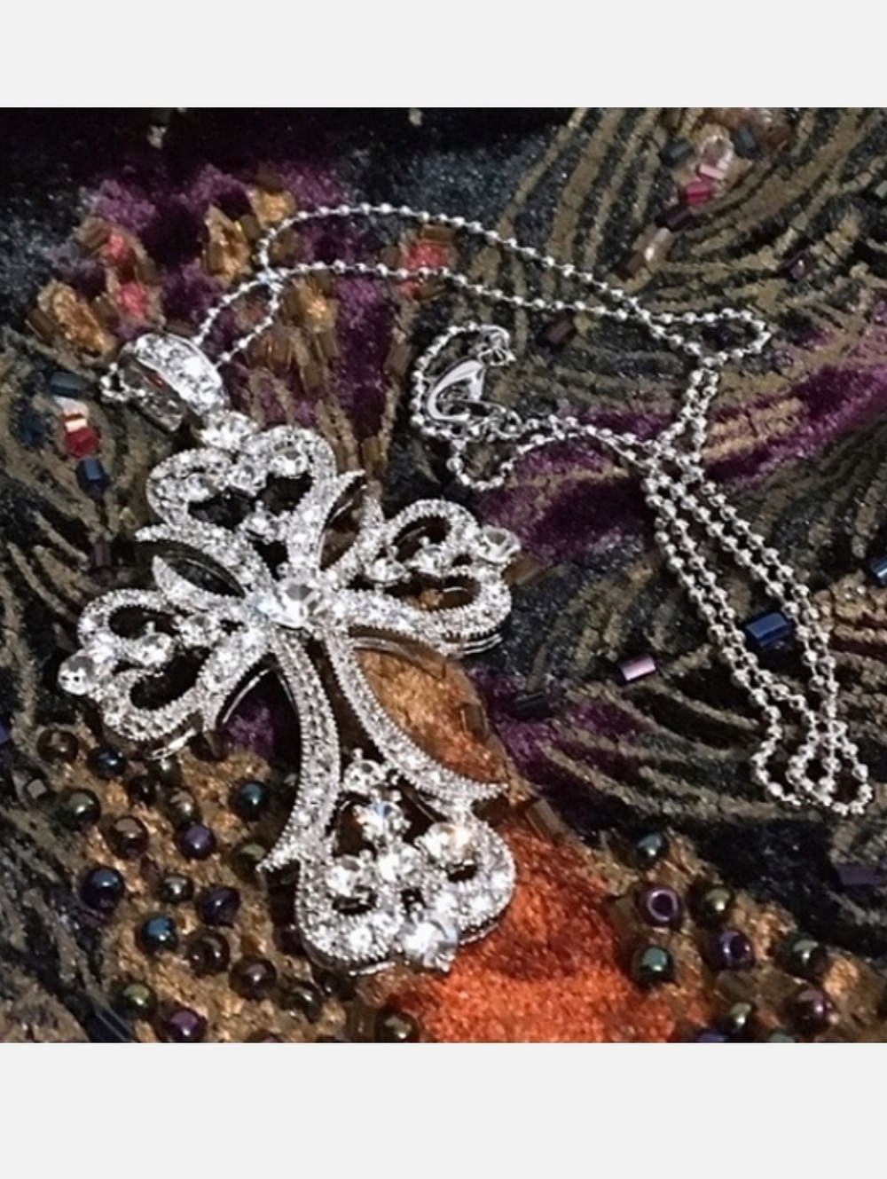Sparkling Brilliant Clear Rhinestone Cross Crucifix Silver Tone Necklace NEW